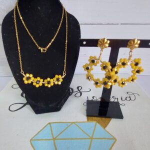 Set de Collar y Aretes “Girasol”