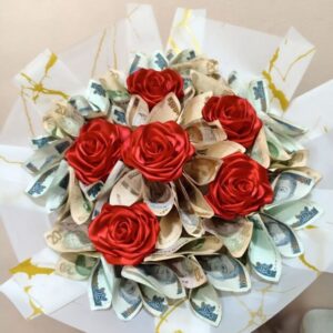 Ramo de Dinero con rosas